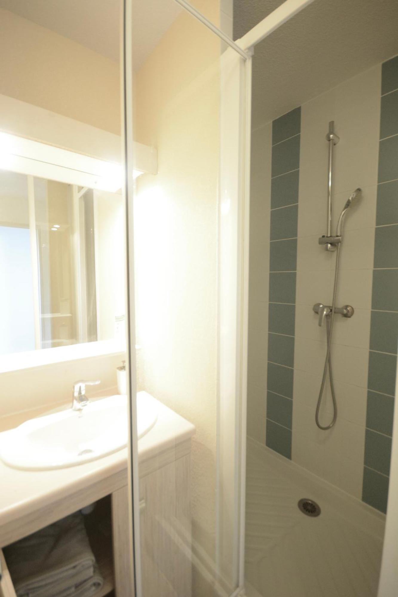 Appartement Plage Piscine Et Tennis Inclus La Londe-les-Maures Exterior foto